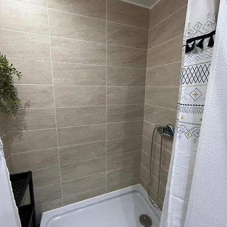 Habitación en casa particular Privée Confort *